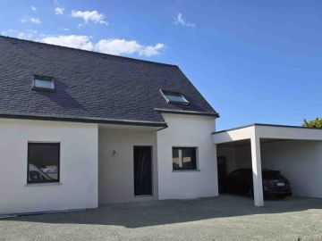 🏠 REALISATION 

✅ Construction d'une maison à l'esprit traditionnel dans un style Contemporain 

Son ➕ : Vaste salon séjour et espace détente à l'étage tous...
